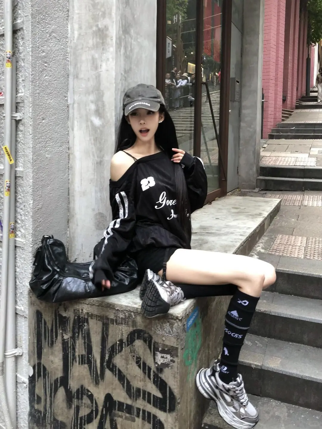 流光银老爹鞋👀这辣妹酷感回头率太高啦！