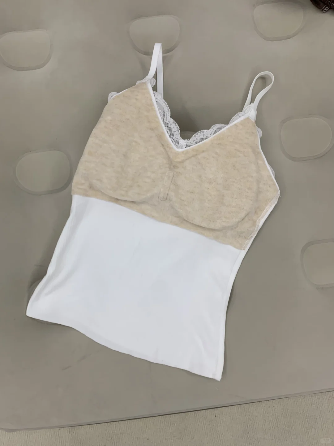 叠穿好米！！！女大美女感吊带分享~显圆还保暖