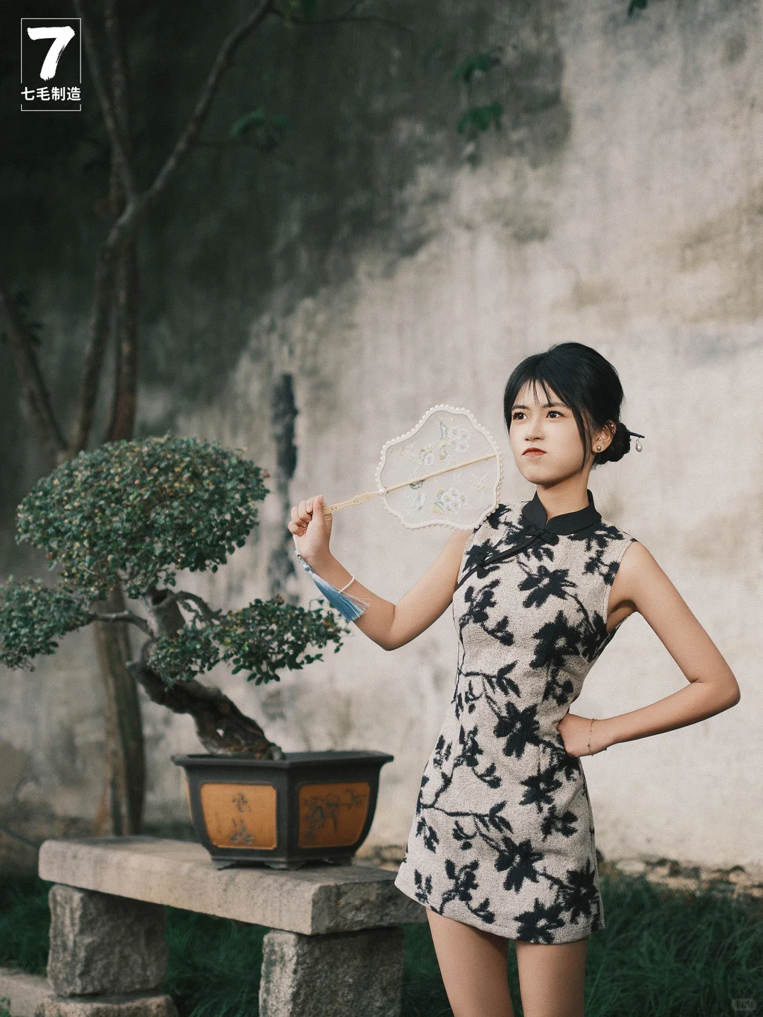 无锡 📸｜谁能拒绝园林里的旗袍佳人呢？