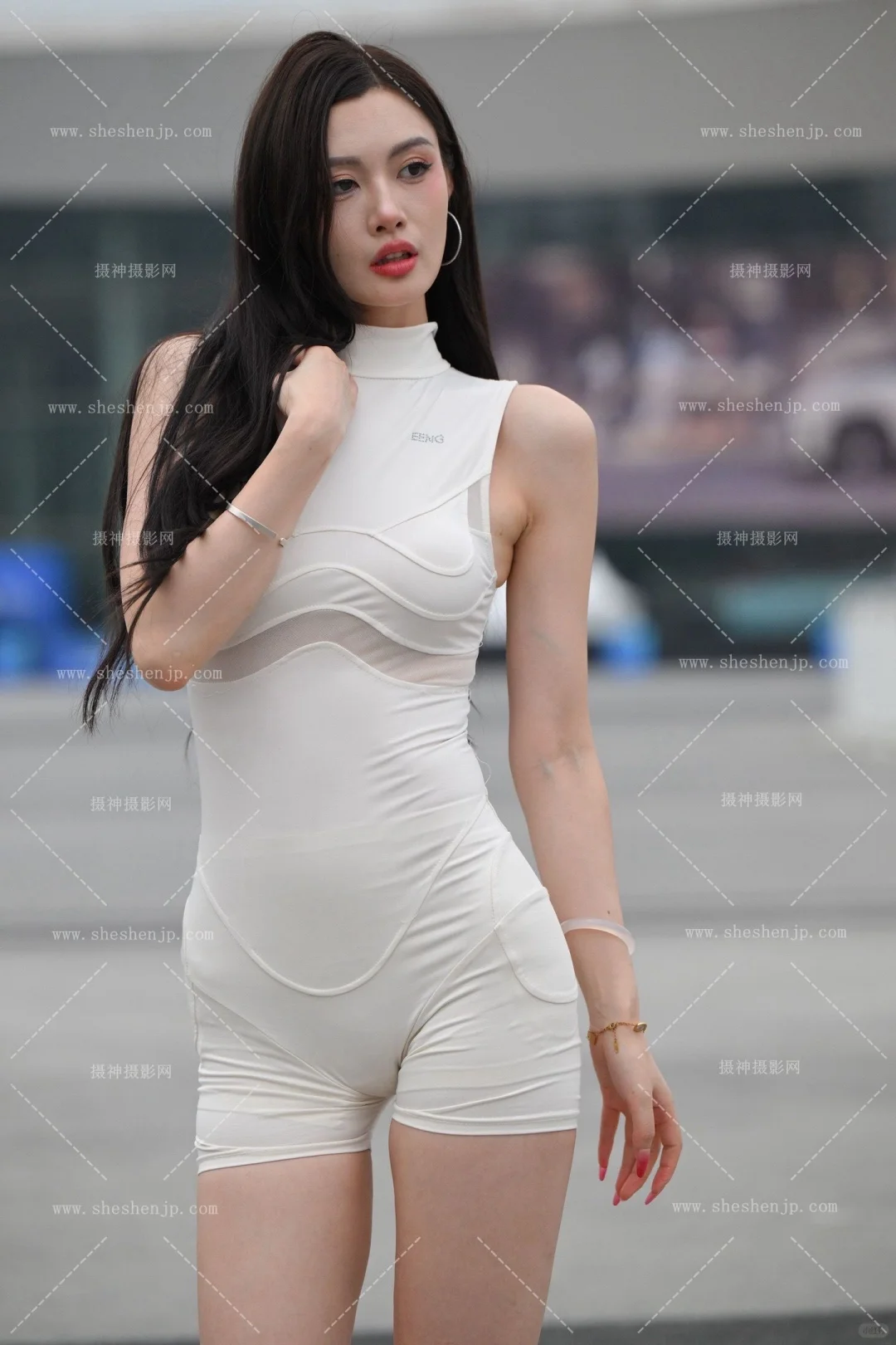 今日份壁纸/美月.