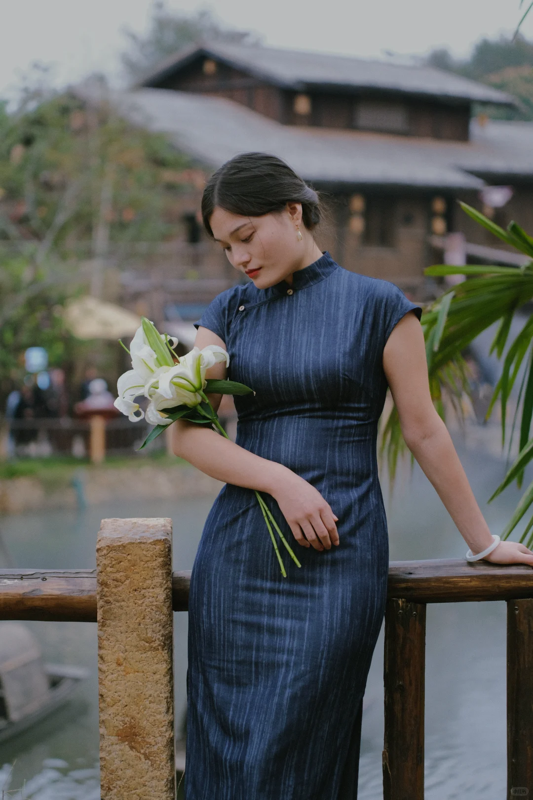 和不愿意擦边的男朋友，一起拍的江夏里旗袍