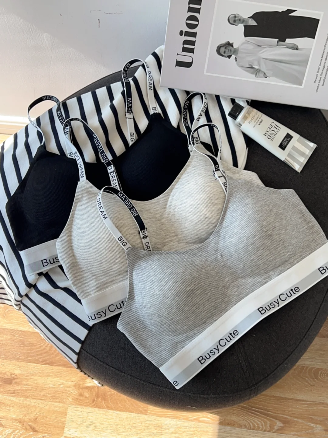 运动内衣现在也这么卷了！完全不输大牌感啊