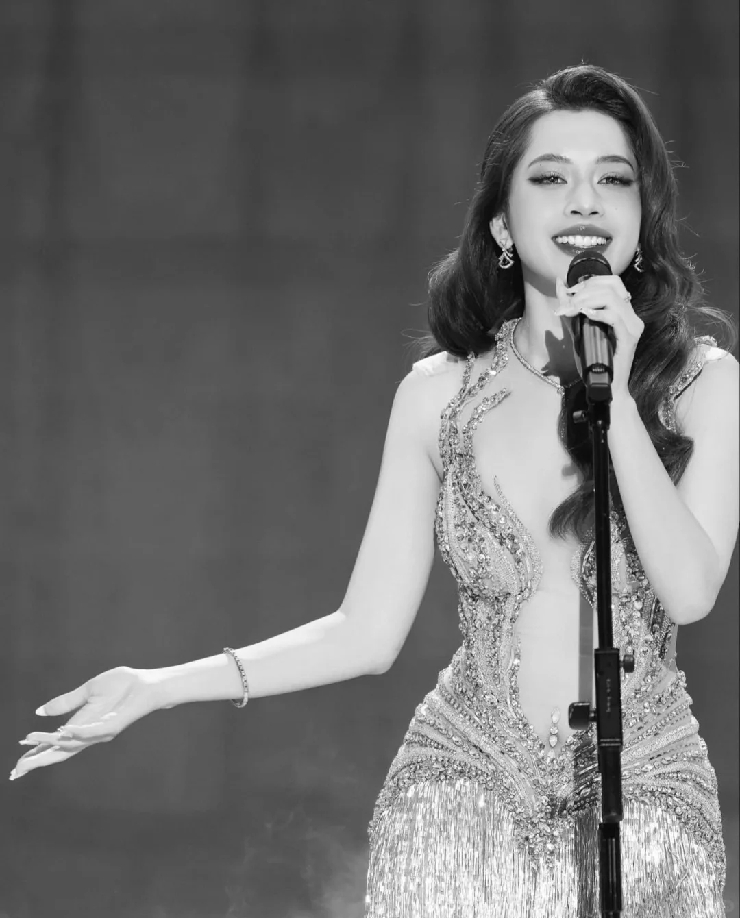 越南女神芝芙，年底最佳女歌手！