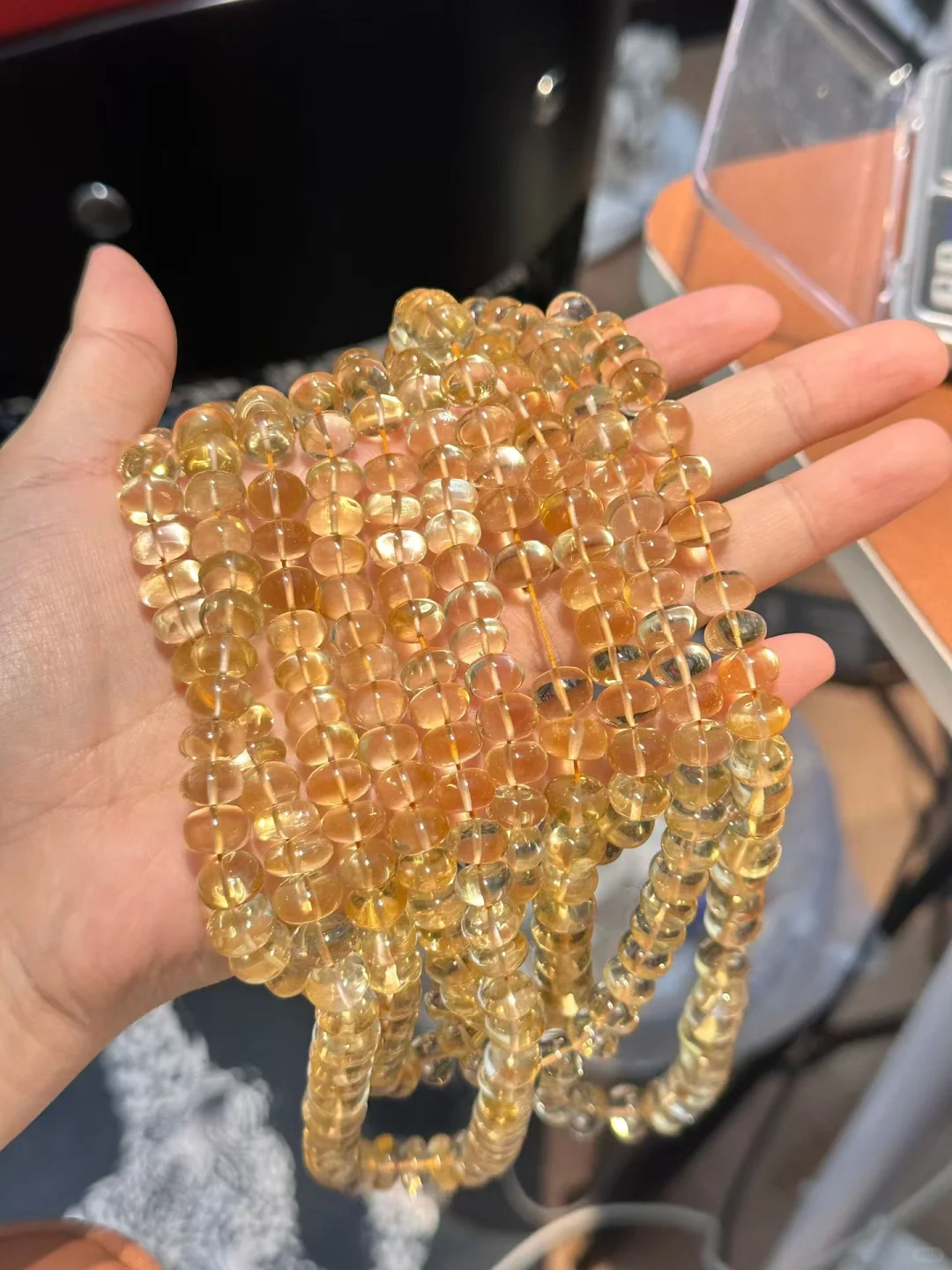 板娘精选之黄泡泡