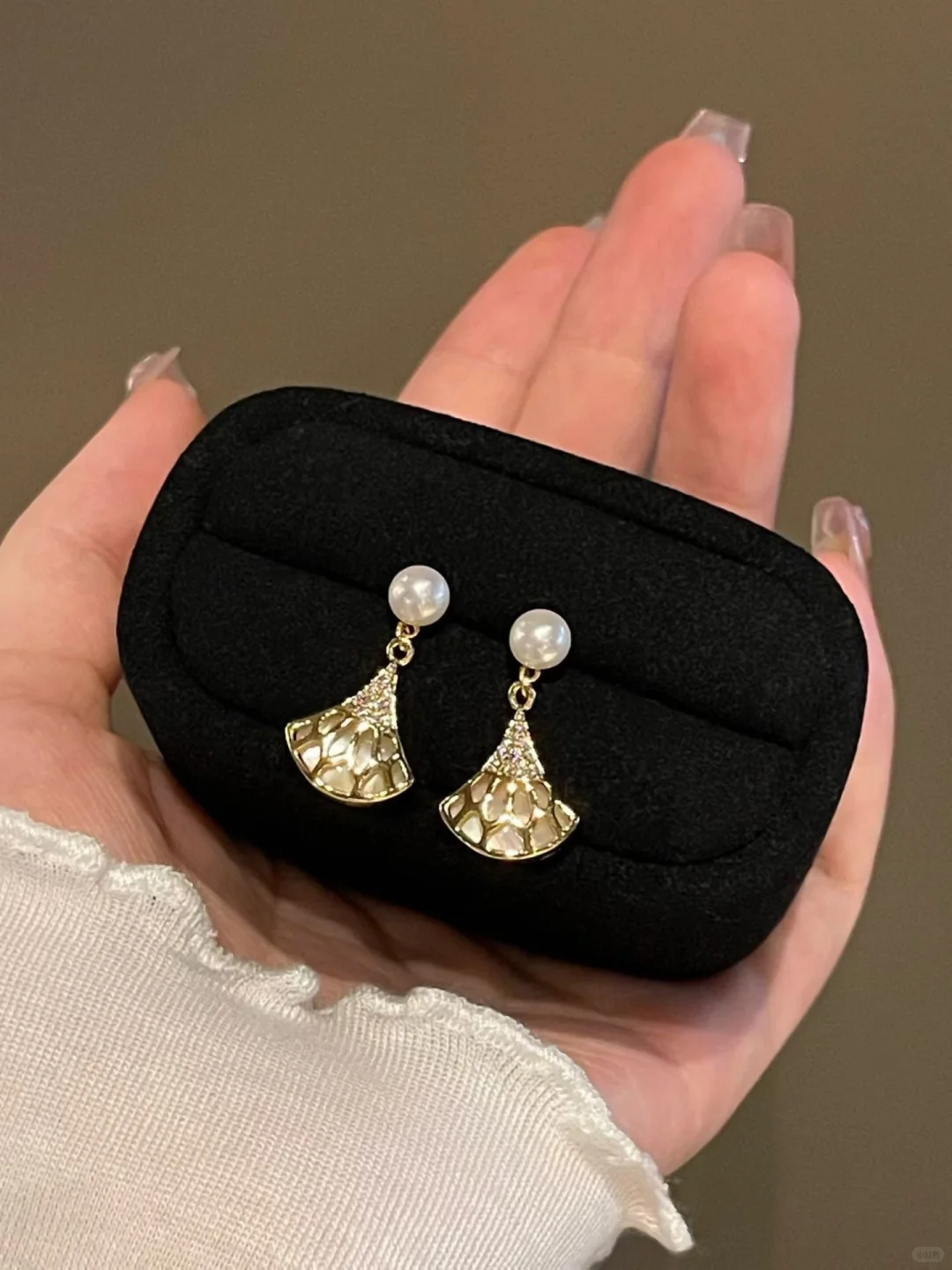 扇形贝母耳钉✨ 天然珍珠耳饰