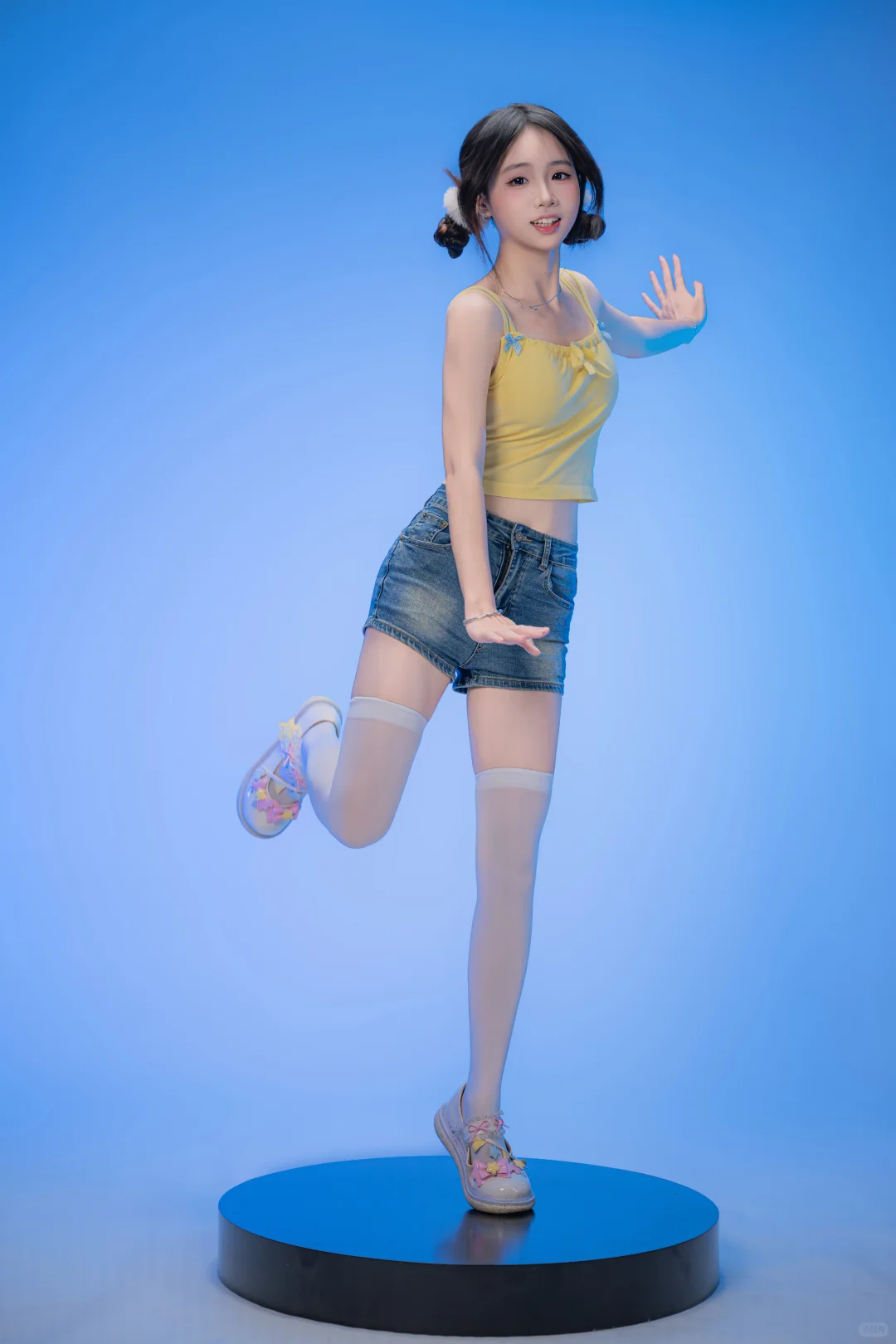 元气少女活力感拍照姿势分享