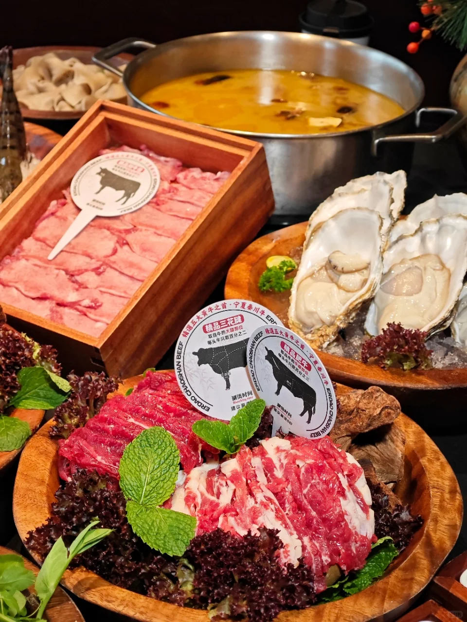 应季而食｜豌豆尖配潮汕牛肉火锅，鲜美