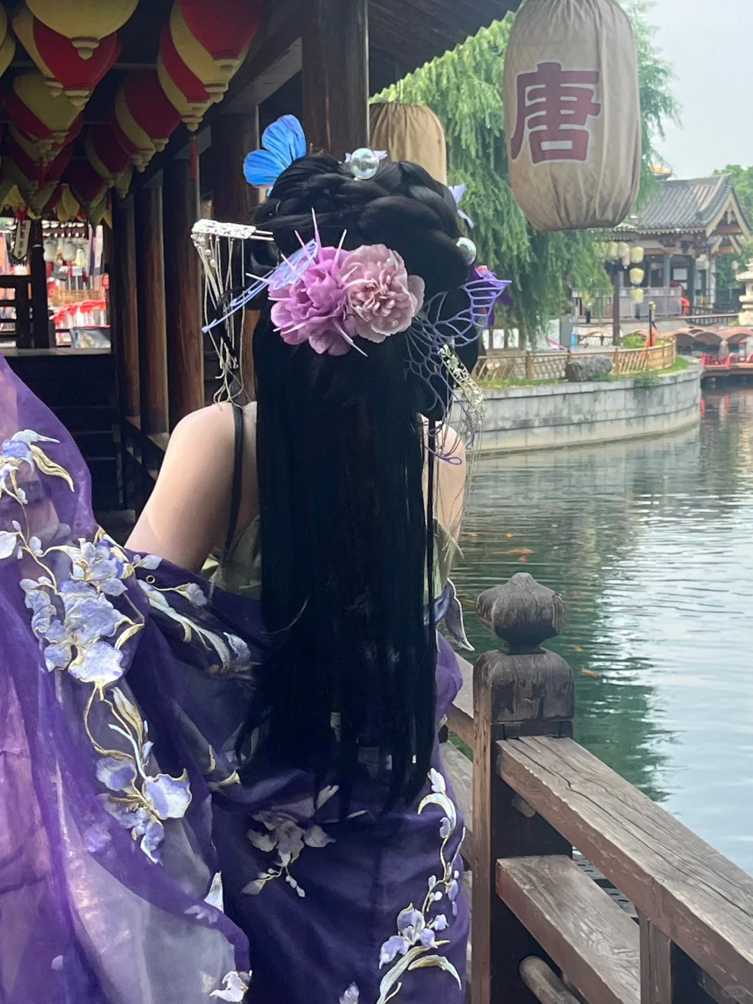 “那妖常扮做美丽的女子，最擅长蛊惑人心”