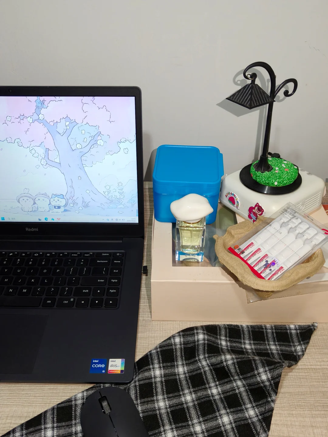 女大|我在左手疗愈日常，右手快乐干饭