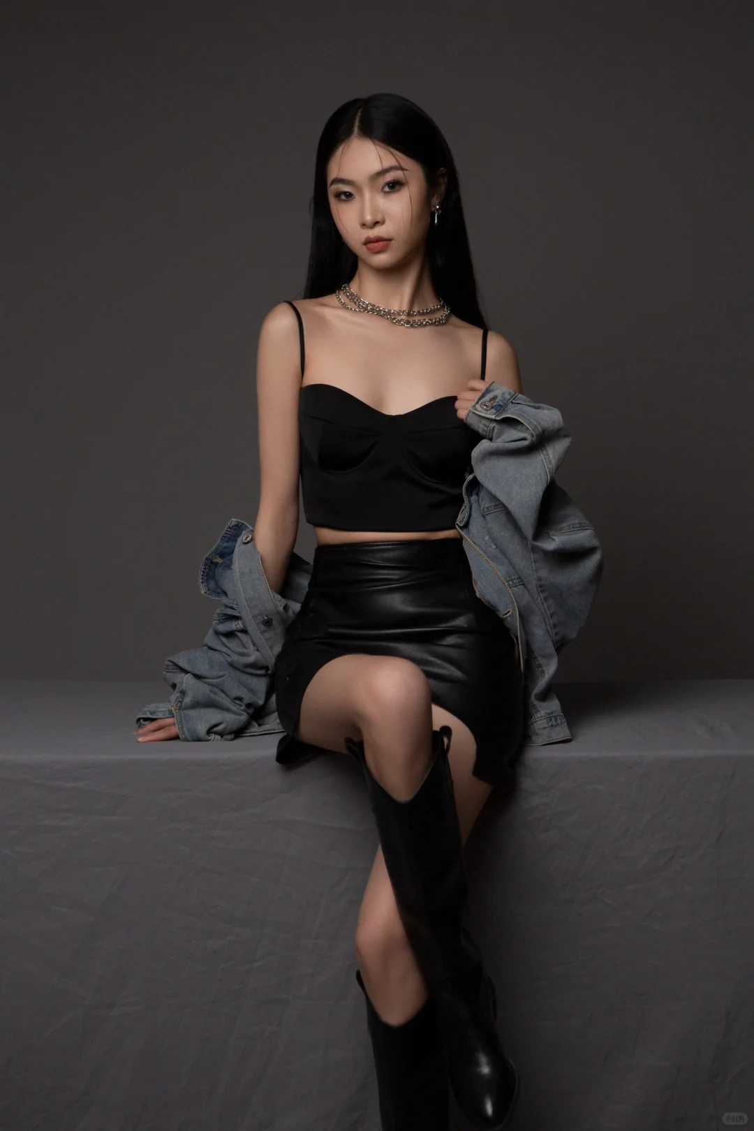 爆辣出击🔥这套写真拍完自己都被美到失语