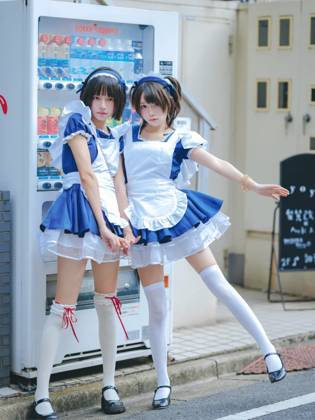 室外人像|在东京拍到了可爱的双子女仆！！