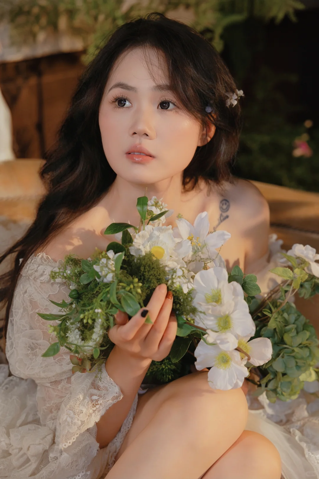 首次拍轻私房照 结果拍塌了