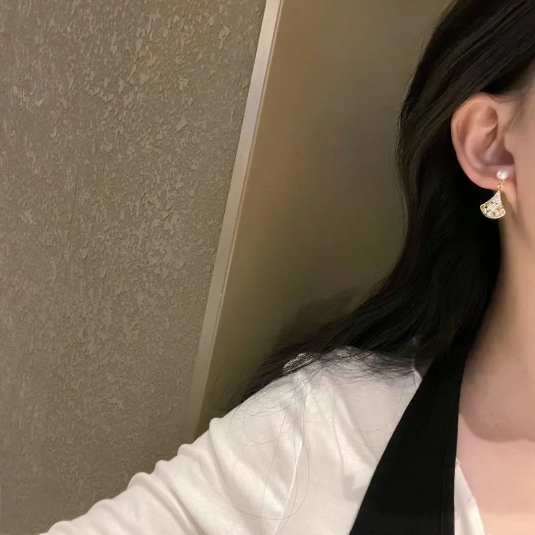 扇形贝母耳钉✨ 天然珍珠耳饰