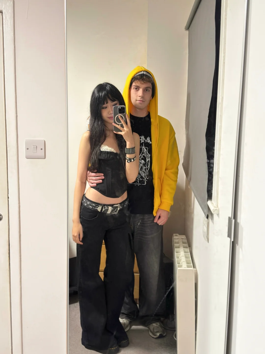 恭喜二位在万圣节取得了超10人认出的好成绩