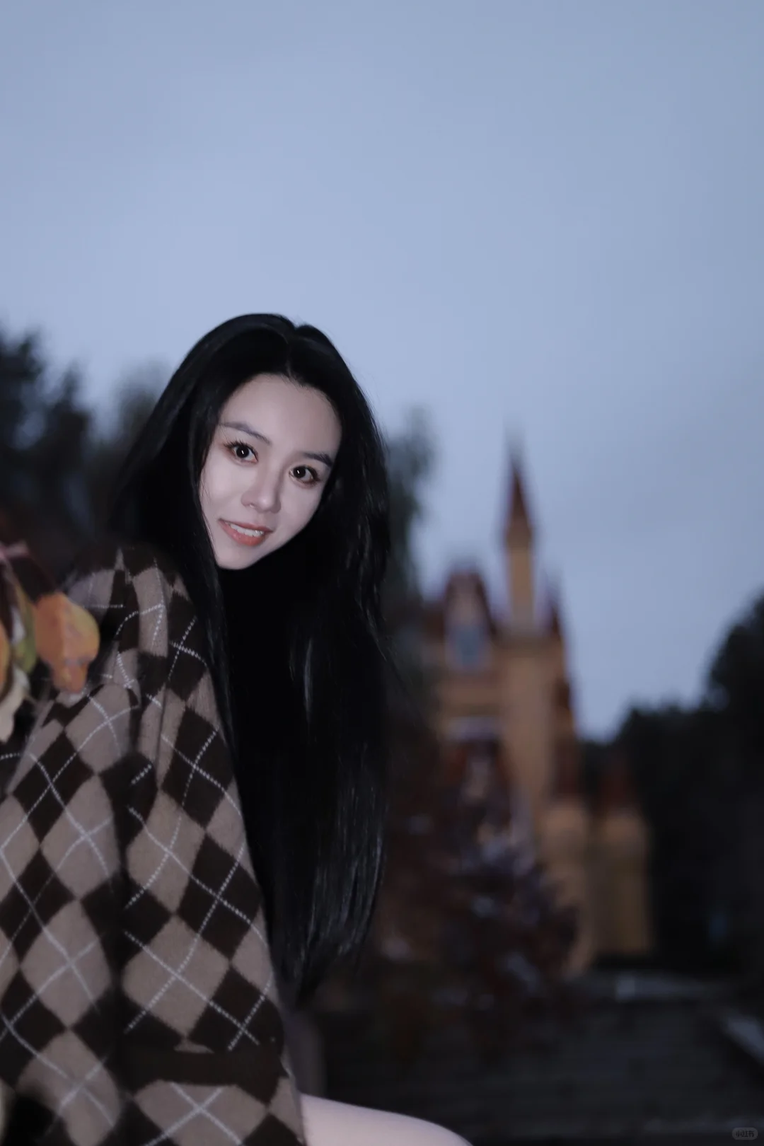 哈尔滨女摄约拍客片|人间忽晚，山河已秋