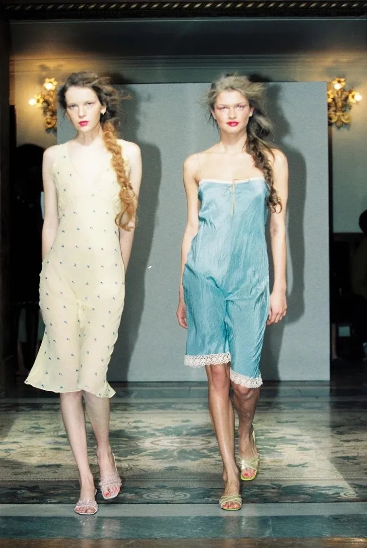 一些早年的娇媚