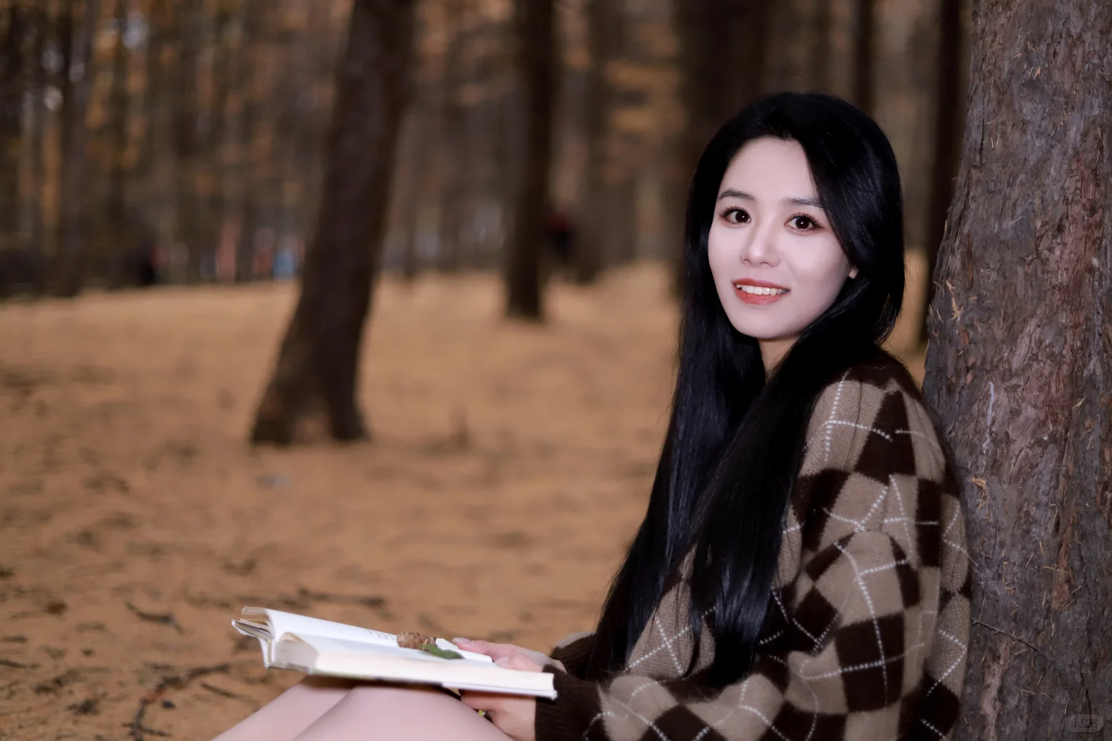 哈尔滨女摄约拍客片|人间忽晚，山河已秋