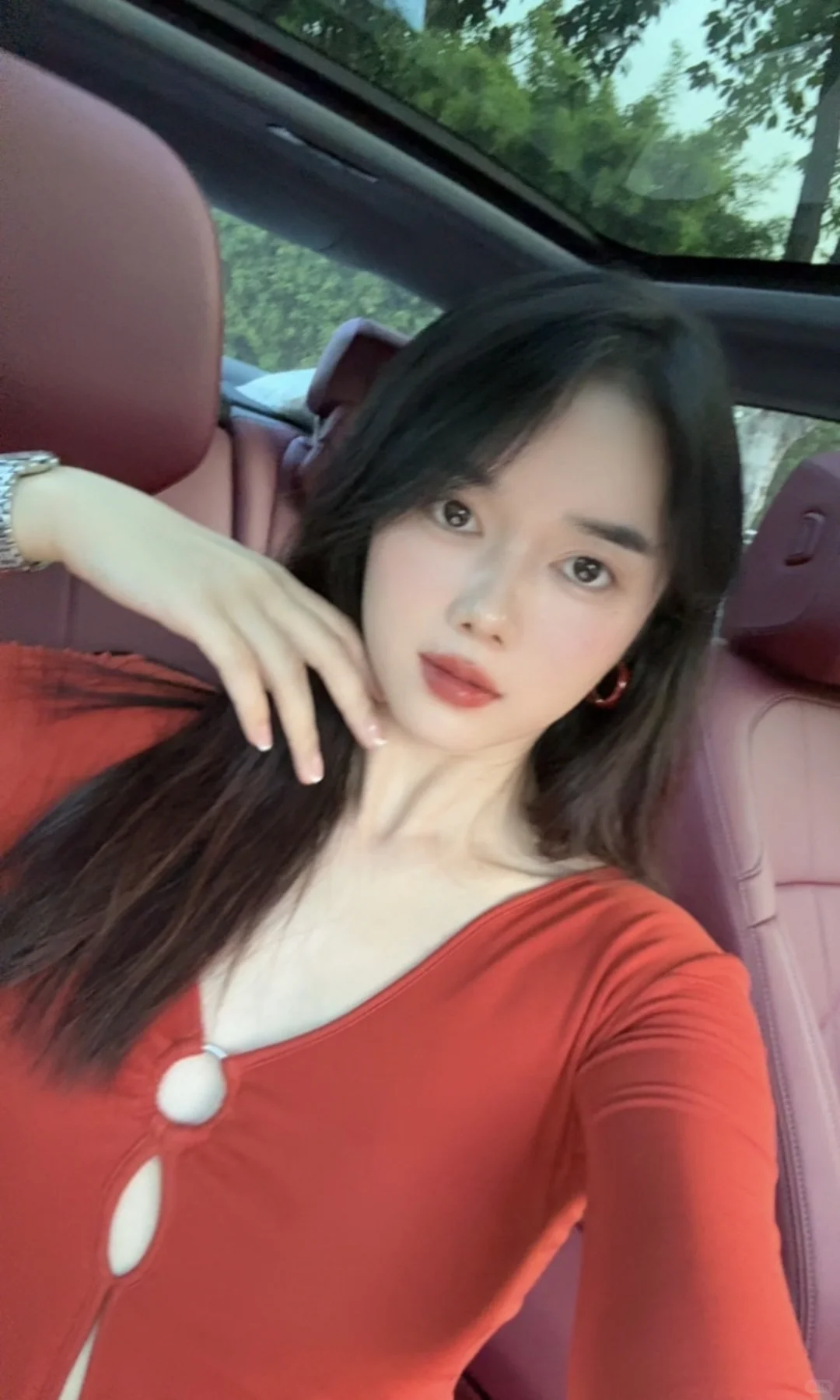 别问姐什么成份，姐帅得过份！