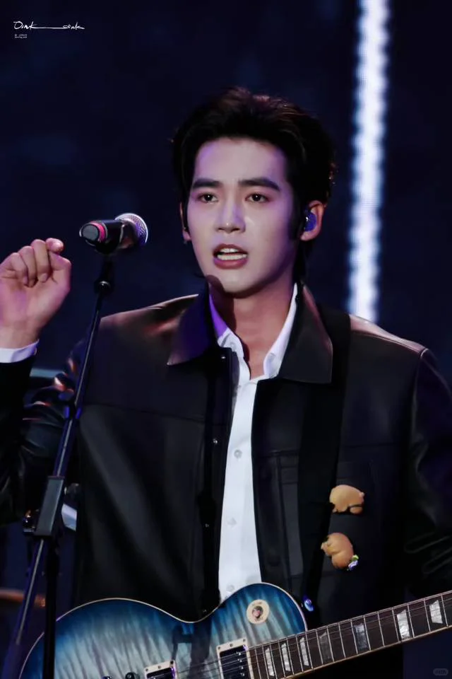 他可真漂亮啊！