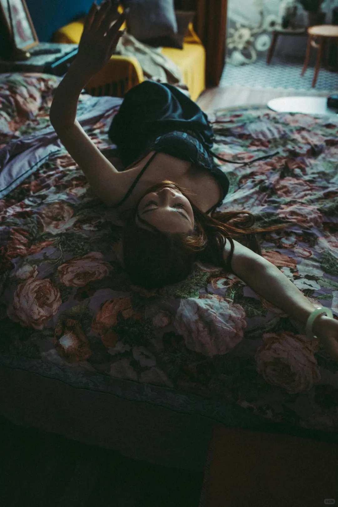 暗调私房攻略｜如何拍出高级的身体叙事