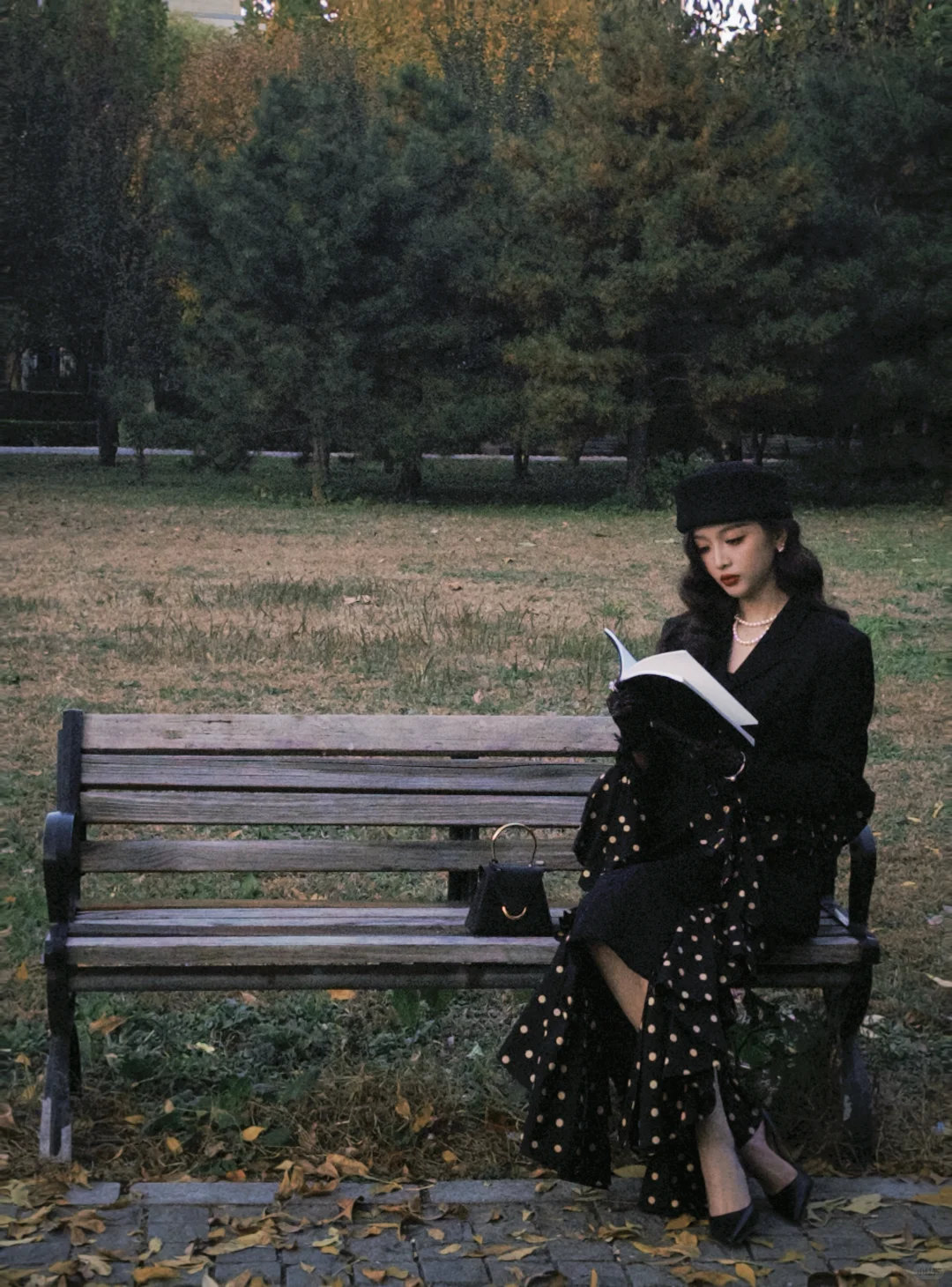 🎀吴宣仪的秋日优雅密码，被Caprice Toy解锁