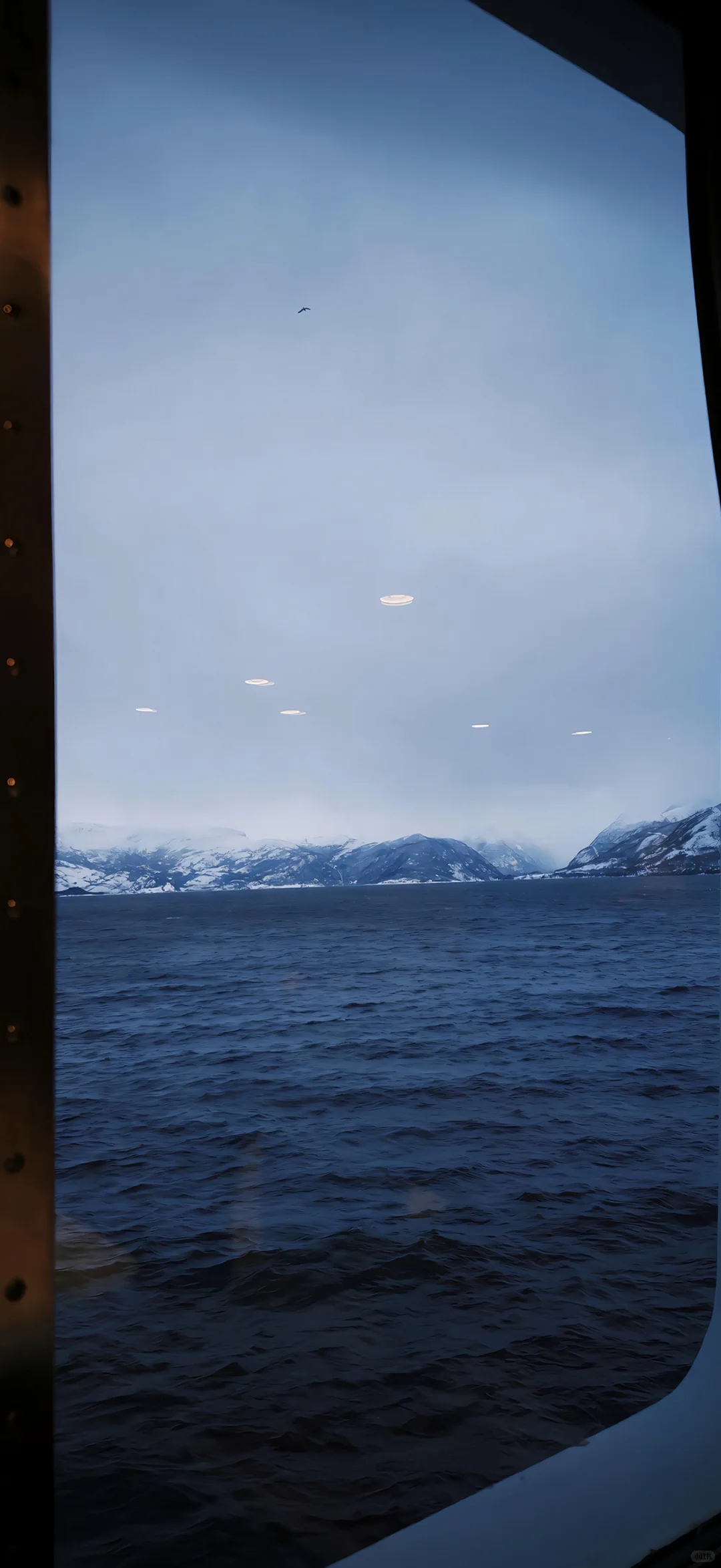 初冬氛围感壁纸