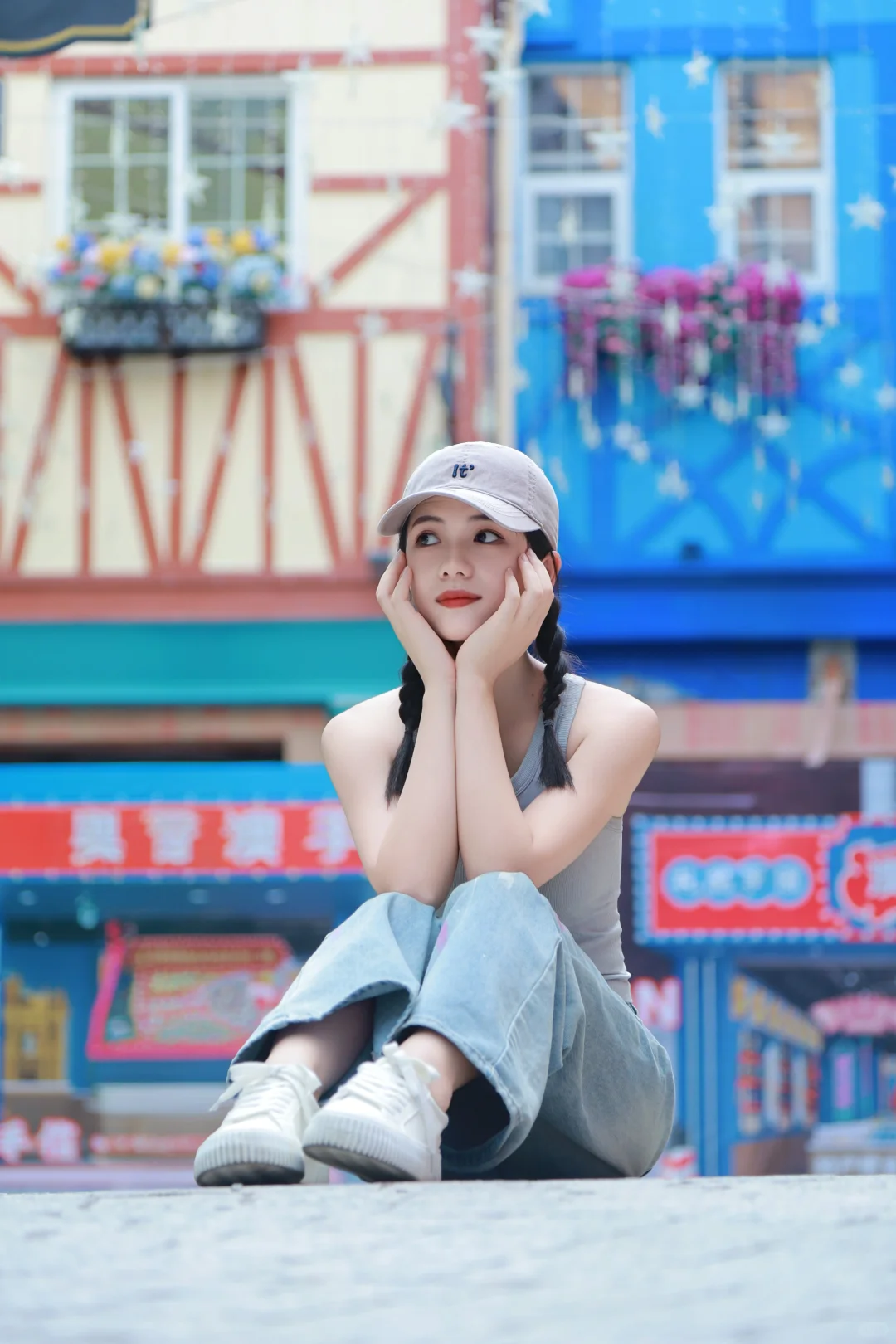 酷酷少女，拍照出发！