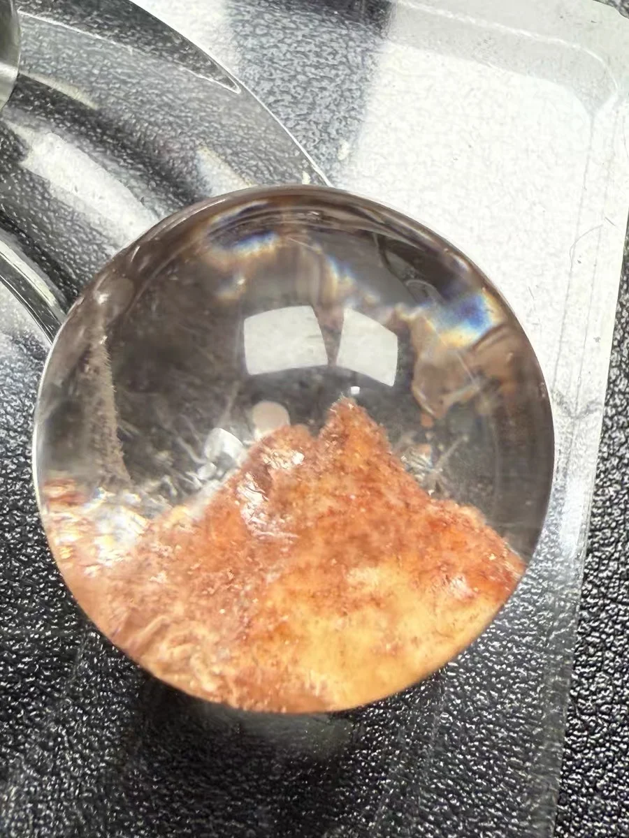 火山爆发般美丽妖艳