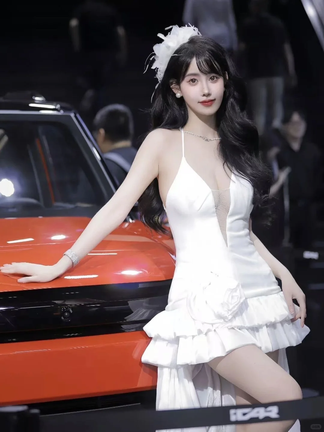 甜美✖️性感✖️纯欲｜网红车模天团驾到💕