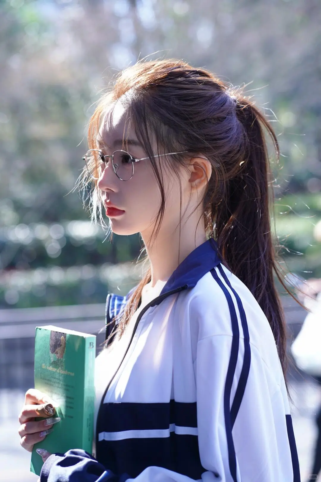 她，电子科技大学校花