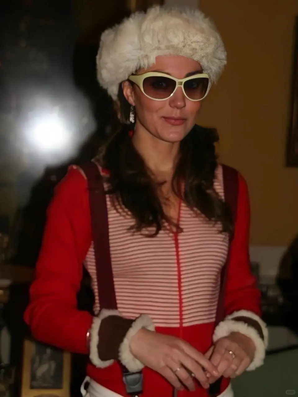 兔子耳朵、轮滑少女......凯特的万圣节装扮