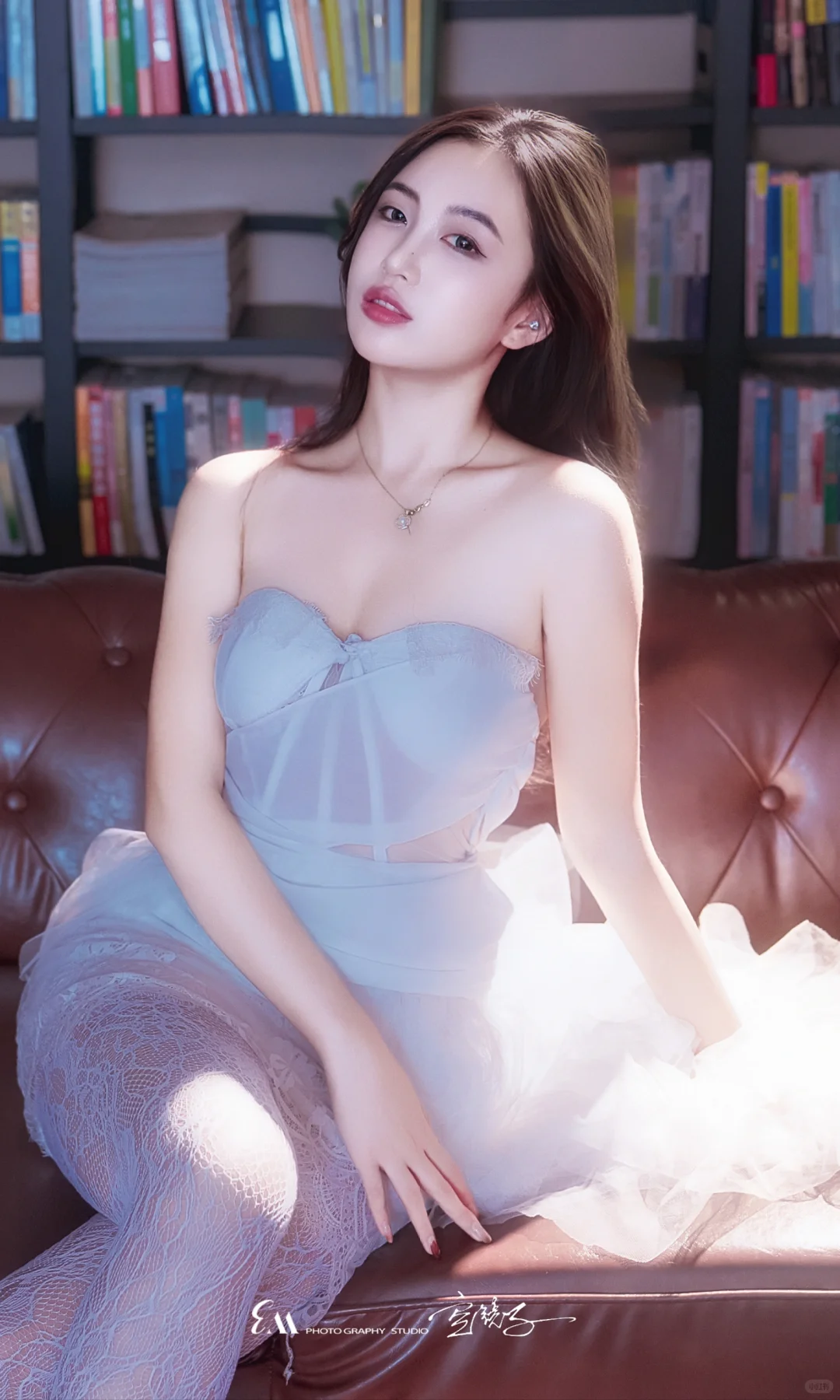 纯欲风的杀伤力，让摄影师直接叫姐姐