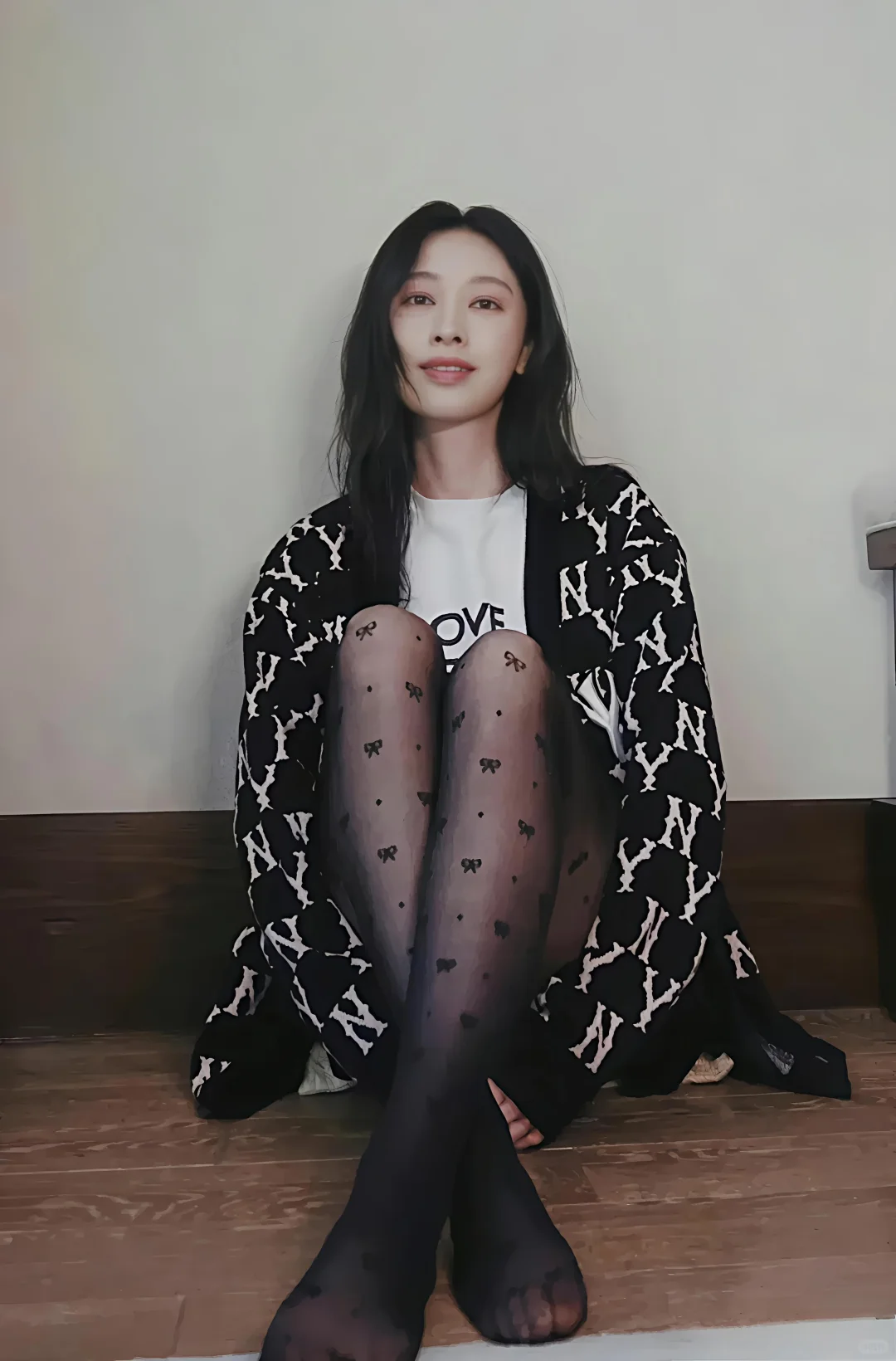 被问爆的美女壁纸来啦！高清无水印 ！