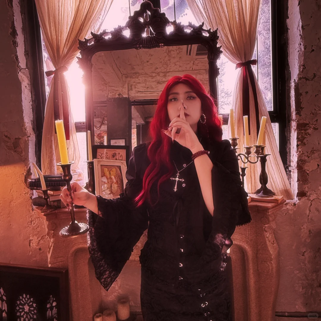 娇艳的玫瑰需要鲜红的血液浇灌