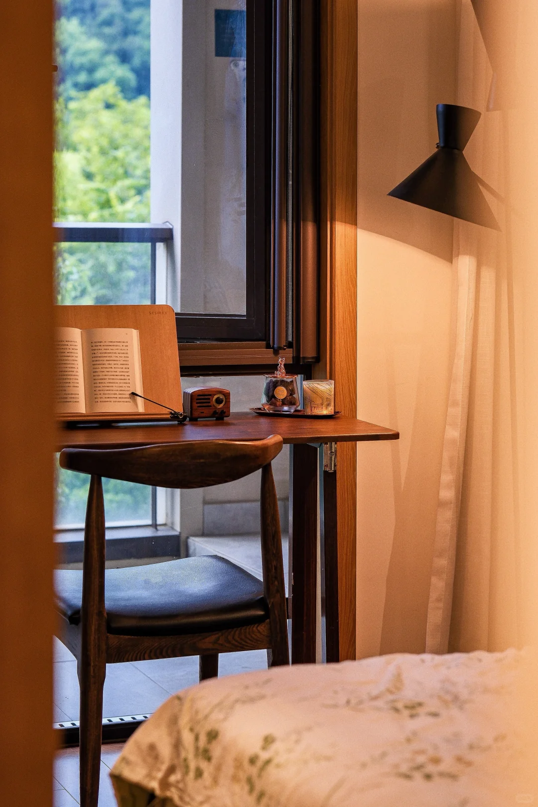 这一次 我们女孩子在一起跳舞绘画聊聊彼此