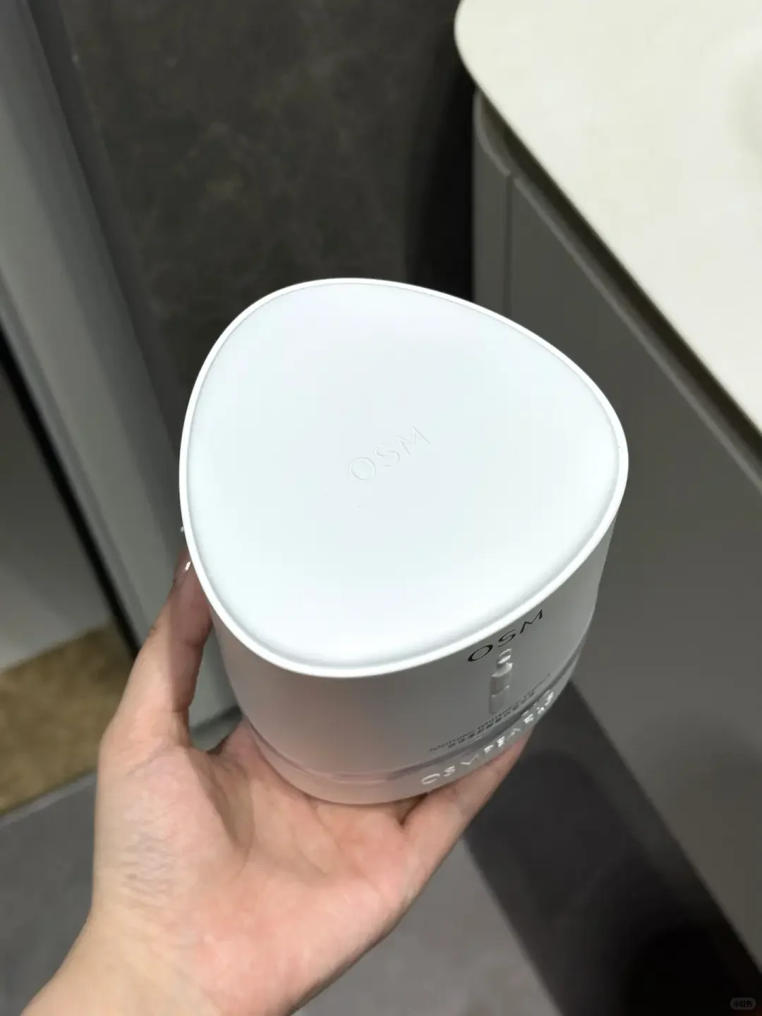 女大学生靠这玩意美白上岸了。。。