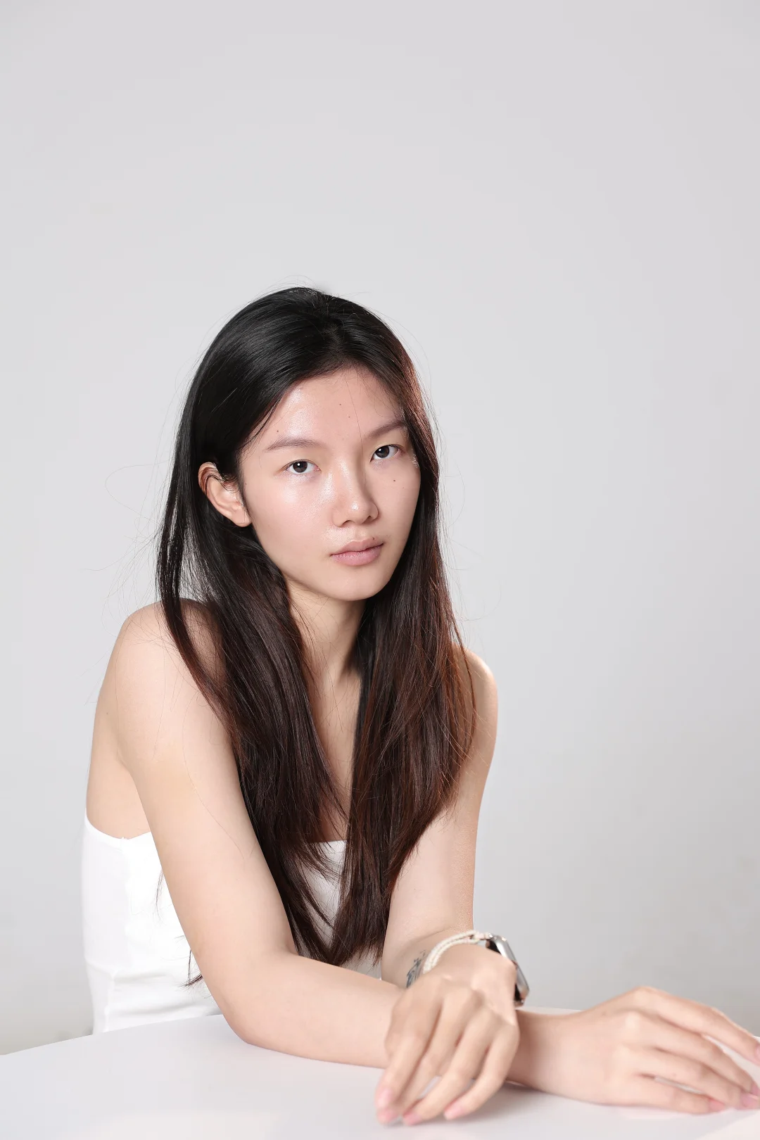 郑州女模素颜卡 工作吻上来