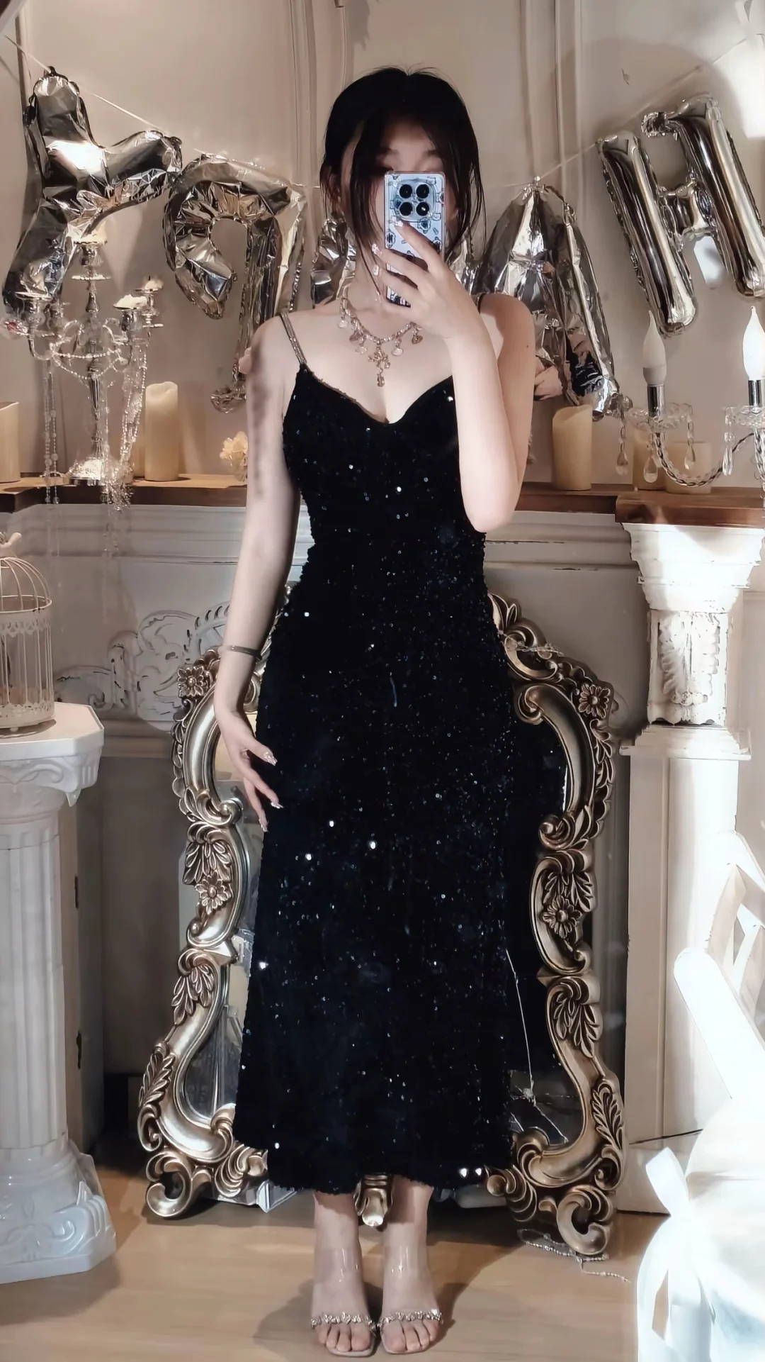 💃 被问爆！这条黑裙让我在街头封神