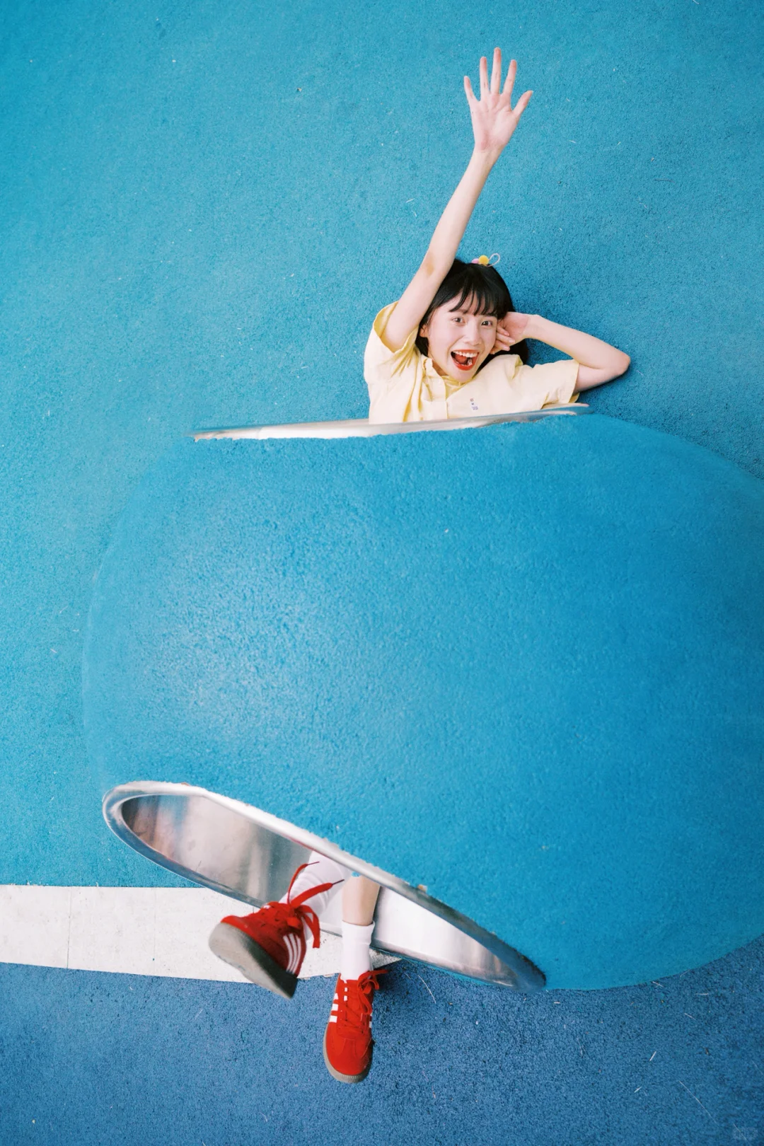 我们不过是装成大人的小孩