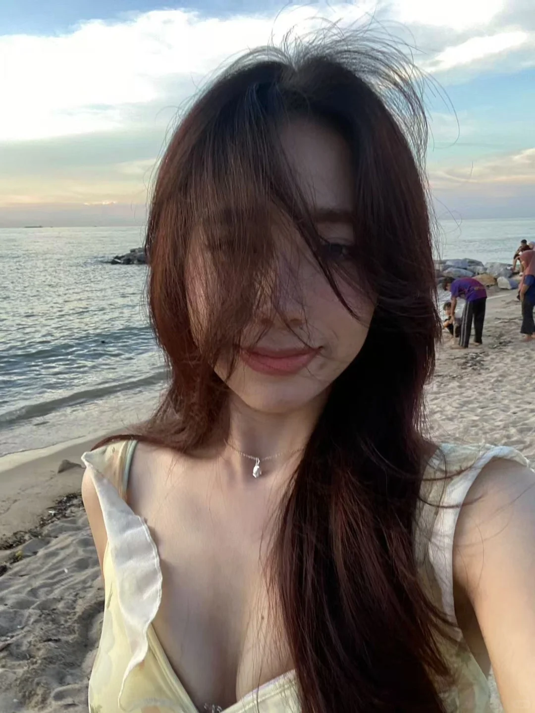 𝓼𝓮𝓵𝓯𝓲𝓮 🌊🌞