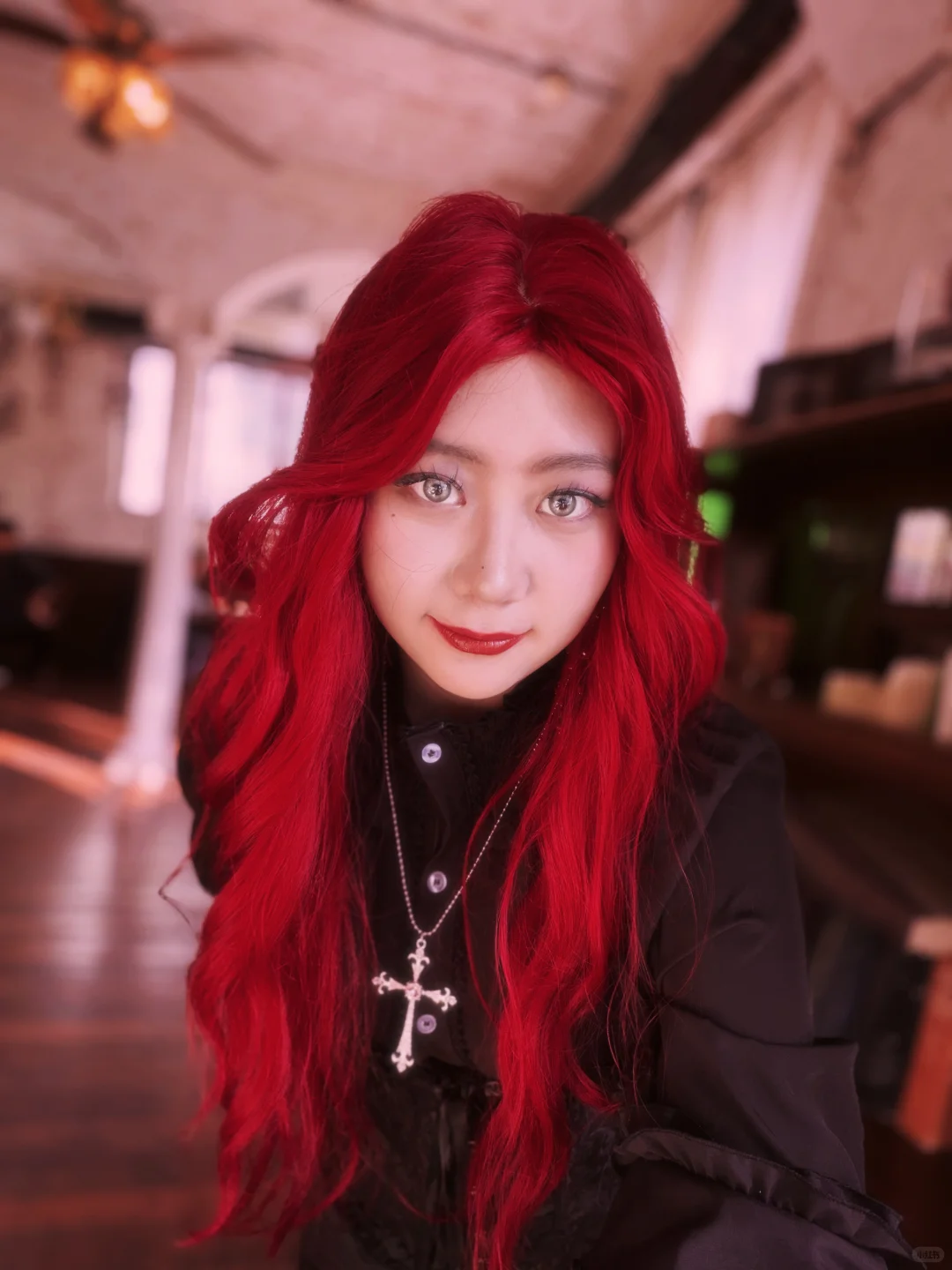 娇艳的玫瑰需要鲜红的血液浇灌