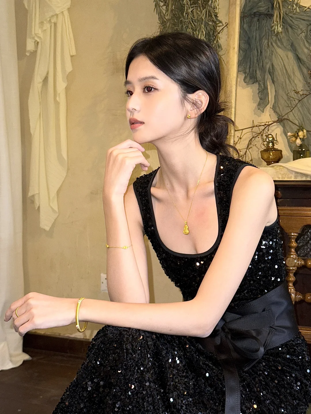 画虎画皮难画骨 最难知是美人心