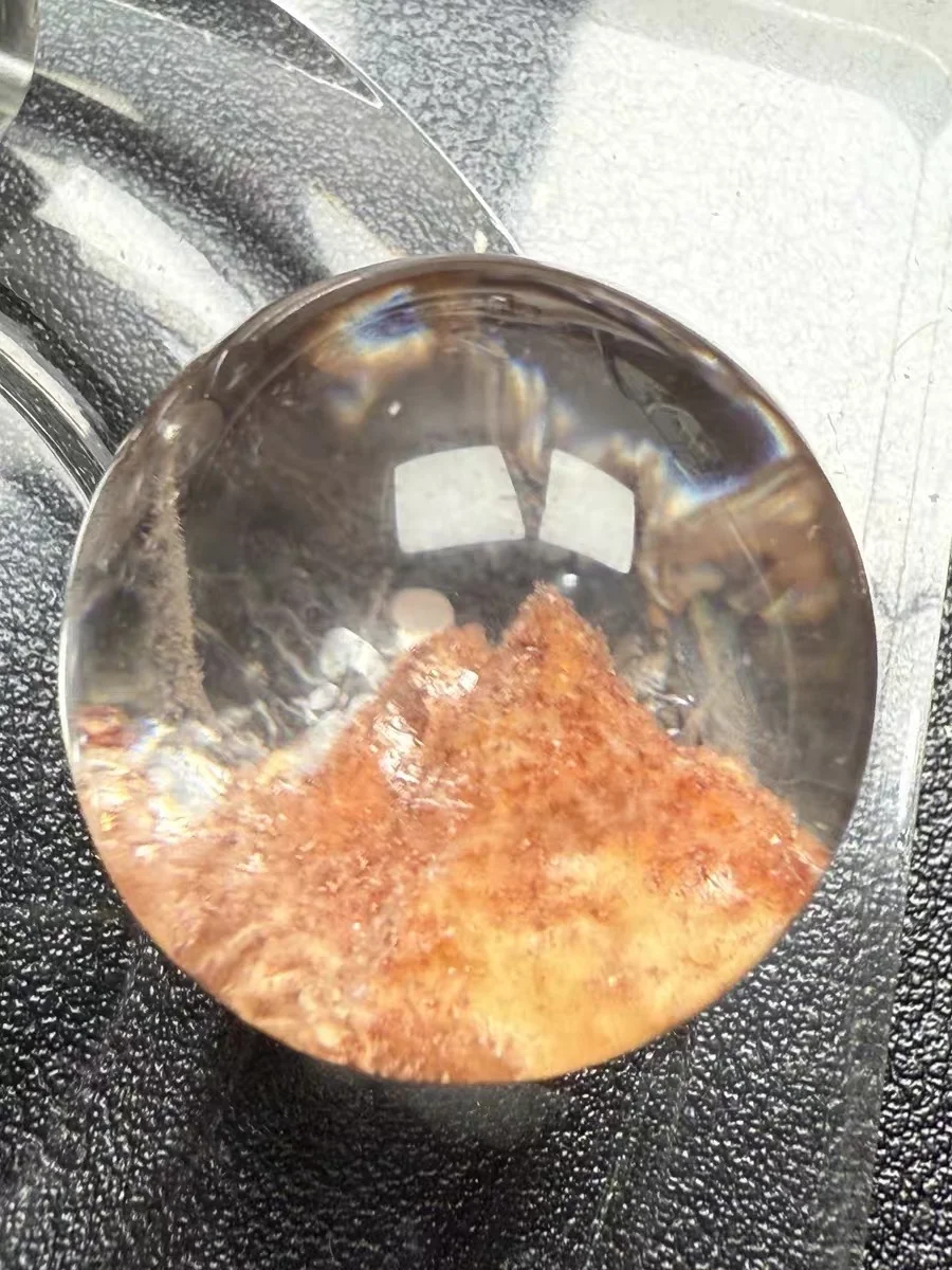 火山爆发般美丽妖艳