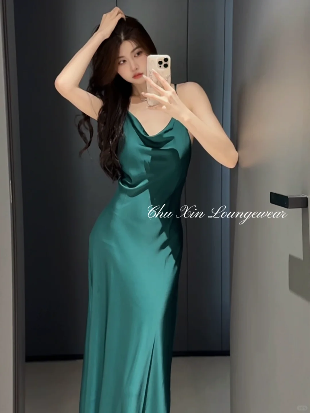 既能宅家又能外穿的神仙吊带裙！！