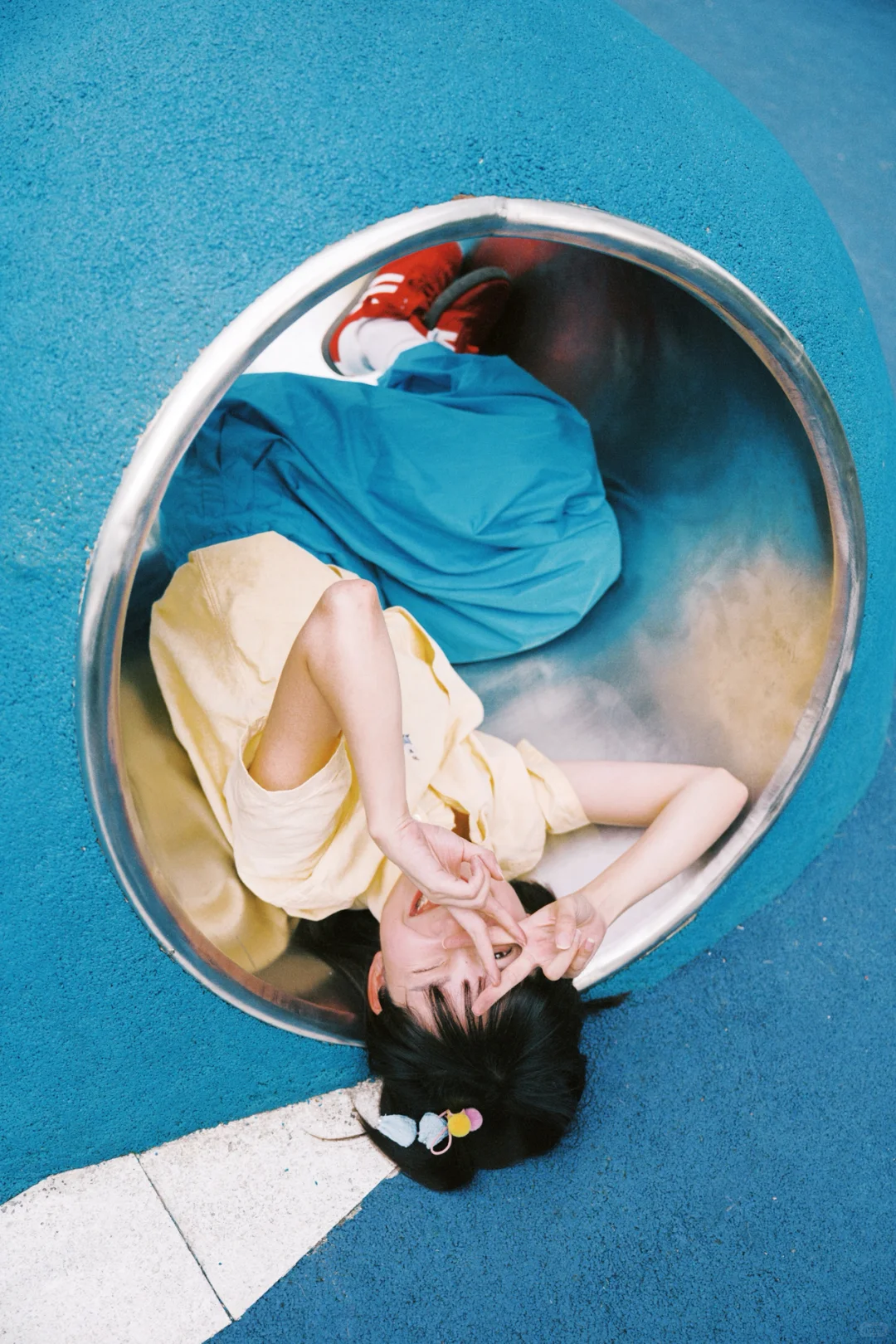 我们不过是装成大人的小孩