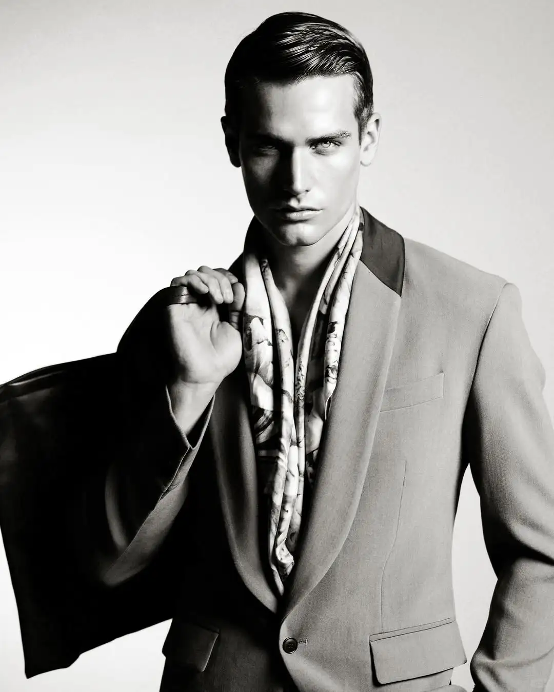 这才是男人该有的高级感！🖤