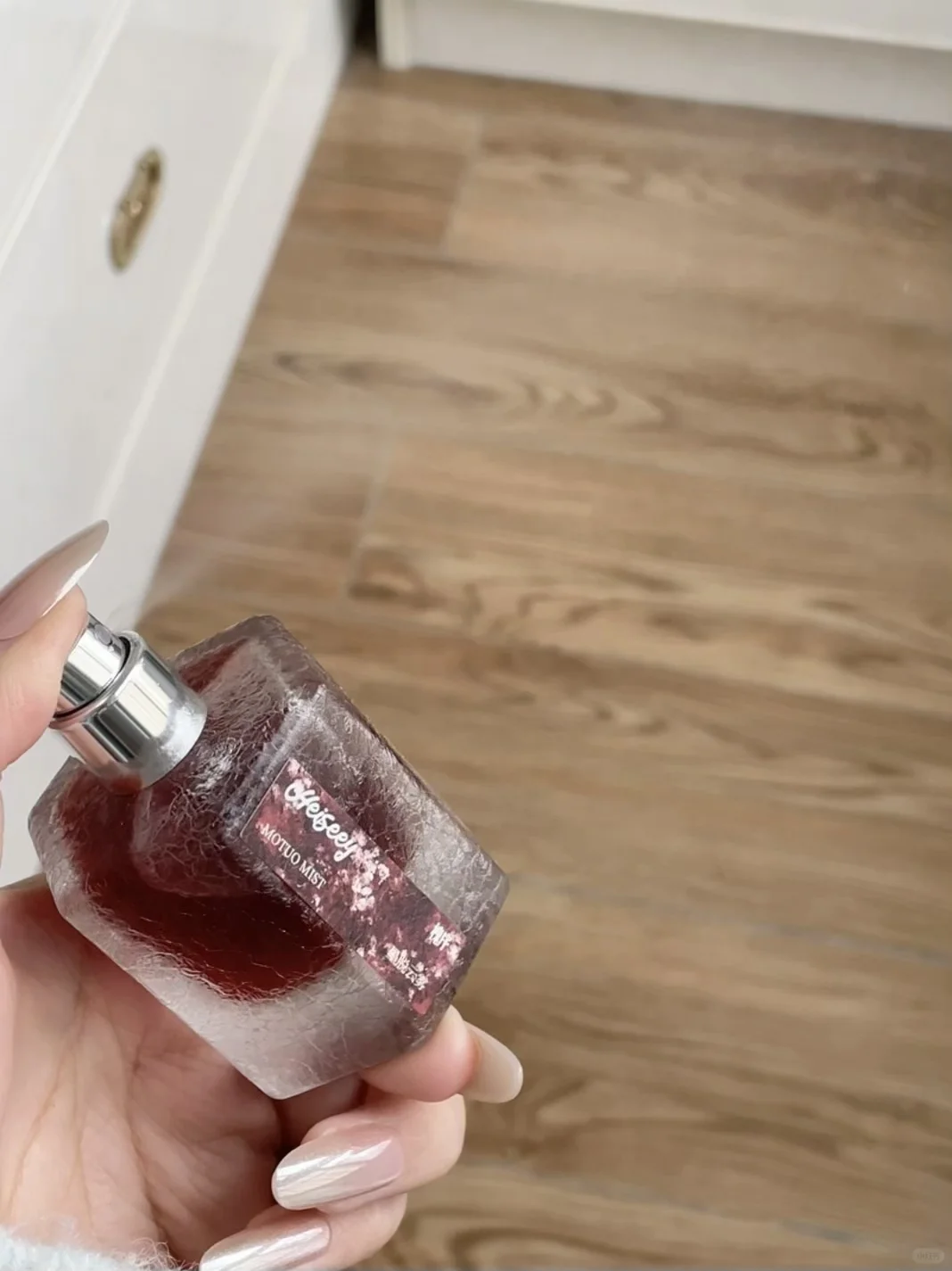 神似无人区玫瑰 一闻就镇住了