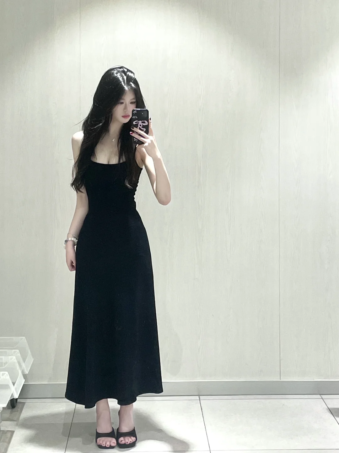 158｜超显身材的平价小黑裙