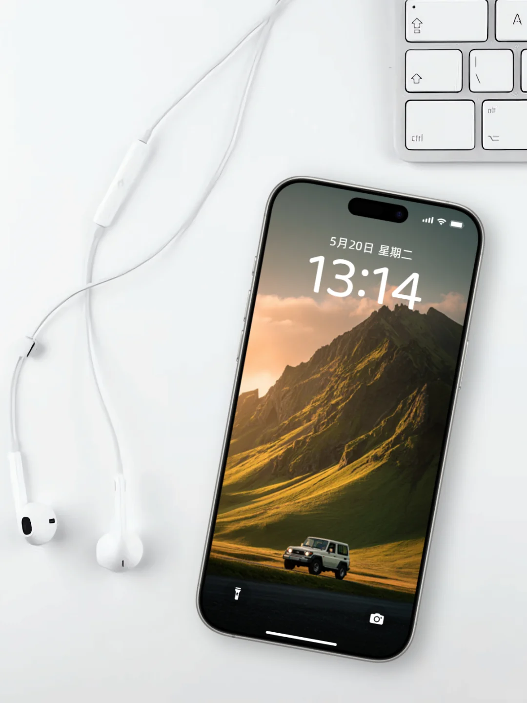 复古越野车 l 高山日落