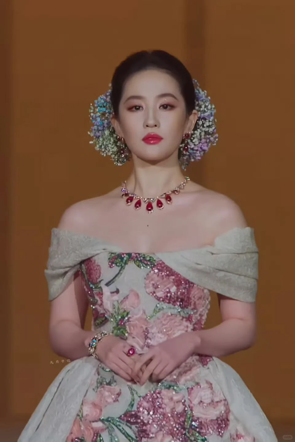 一些女神的美照！！！